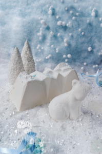 Bûche Montagne Noix de coco sans gluten et son ours au chocolat blanc
©Photographie et stylisme culinaire Qui a volé les tartes ?