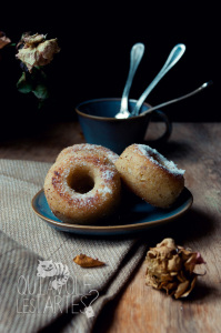 Peine perdue - Donuts façon pain perdue - Studio de création - Qui a volé les tartes 
©Photographie et stylisme culinaire Qui a volé les tartes ?