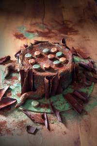Le tronc et le jeu de dames - entremet gianduja, cookie dough, clémentine en trompe l'oeil 
©Photographie et stylisme culinaire Qui a volé les tartes ?